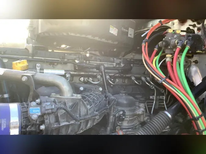 2022 Freightliner Cascadia 126