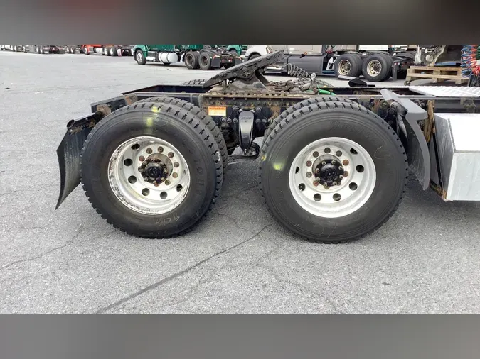 2020 Freightliner Cascadia 126ef007a3402ff099ba62c39fb23d59878