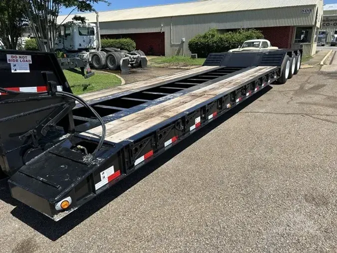 2025 WITZCO CHALLENGER RG-52 TON/ 23 FT WELL