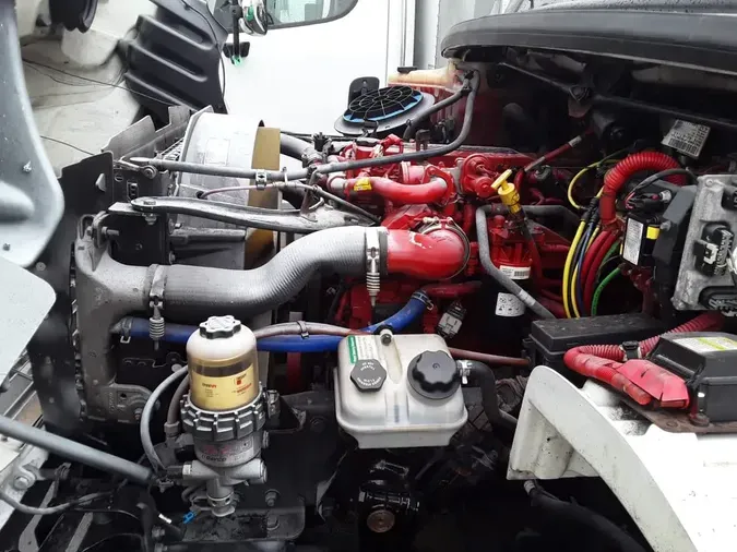 2019 FREIGHTLINER M2 106