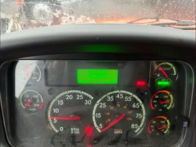 2020 FREIGHTLINER/MERCEDES M2 106