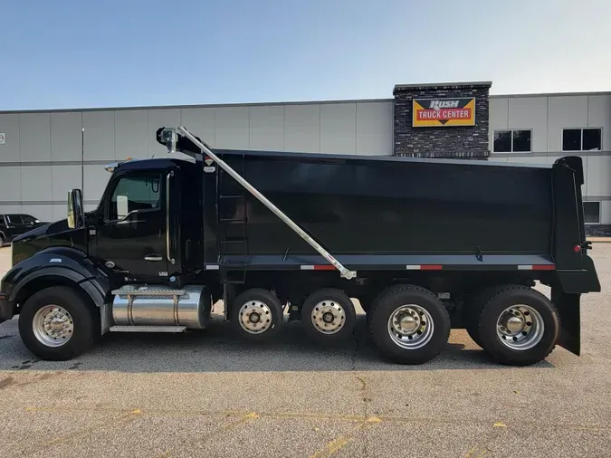 2020 Kenworth T880