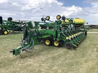 2014 John Deere DB60
