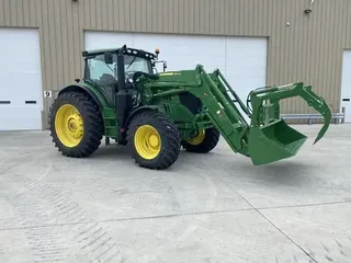 2019 John Deere 6195R