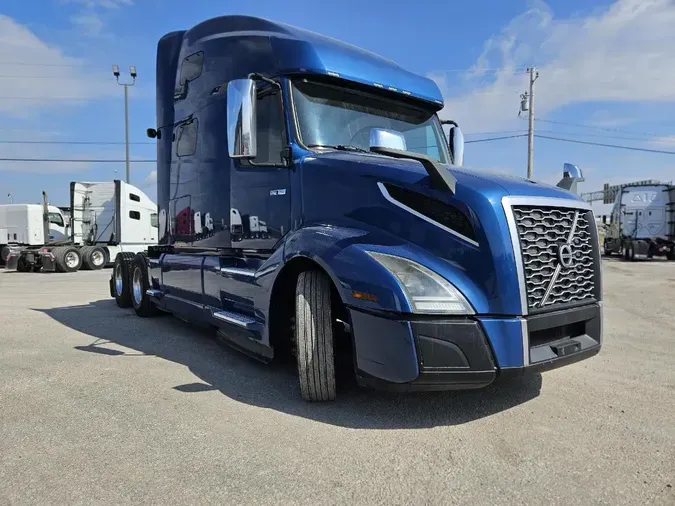 2019 VOLVO VNL64T760