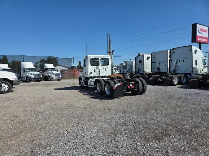 2020 FREIGHTLINER/MERCEDES NEW CASCADIA PX12664ef10e30321ded80f3be87af6227b6d3c