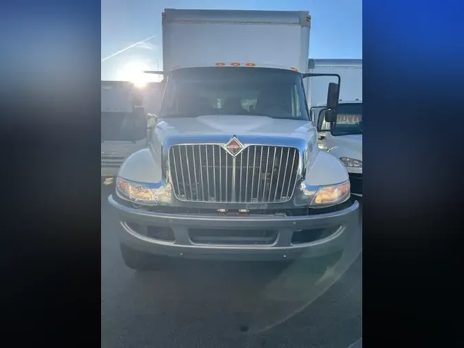 2016 NAVISTAR INTERNATIONAL 4300