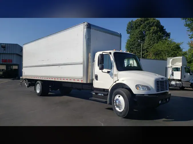 2018 Freightliner Business Class M2 106