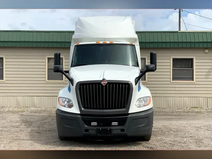 2021 INT LT625 6x4