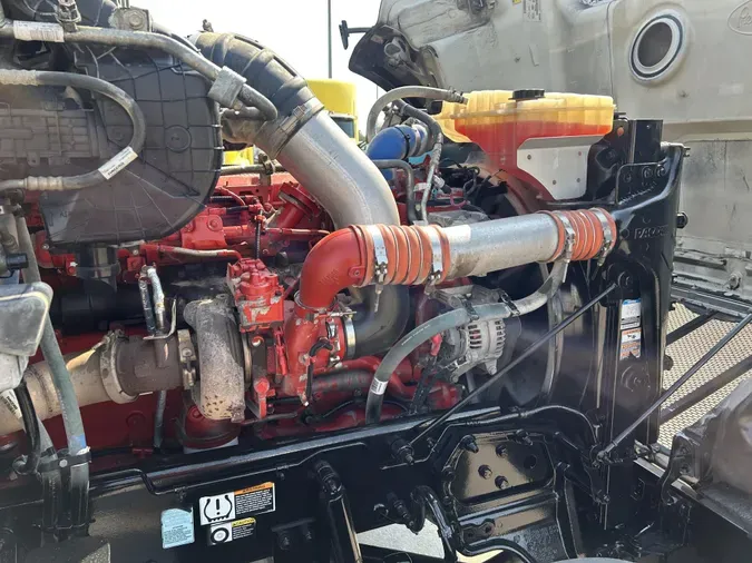 2020 Peterbilt 567