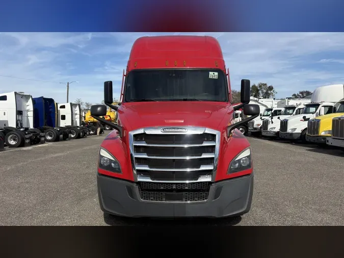 2022 Freightliner Cascadia