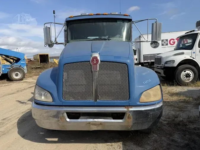 2011 KENWORTH T370ef231d4251f56fe3432e60cc6d969e5e
