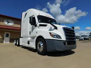2020 Freightliner New Cascadia 126