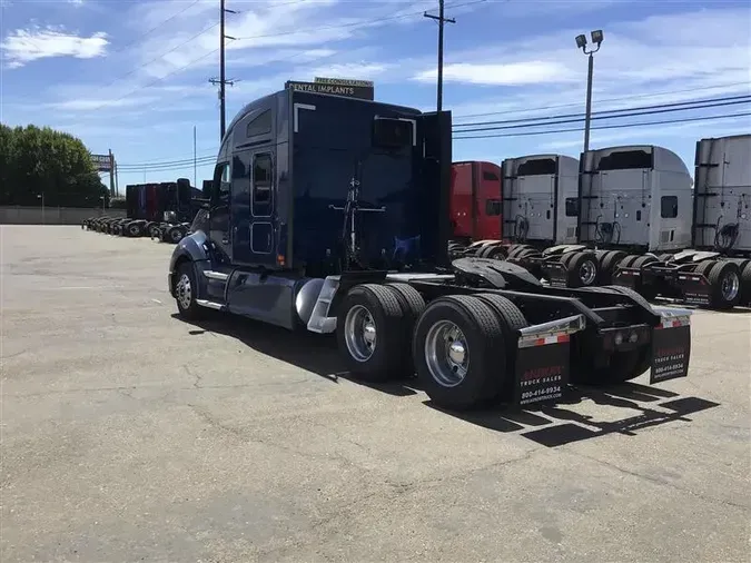 2021 KENWORTH T680