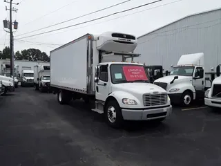 2016 FREIGHTLINER/MERCEDES M2 106