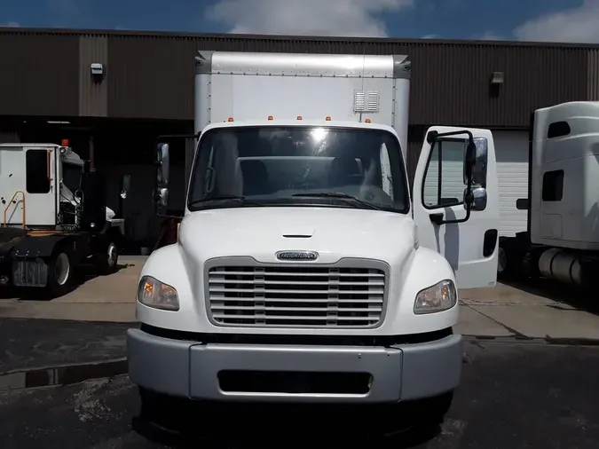 2022 FREIGHTLINER/MERCEDES M2 106