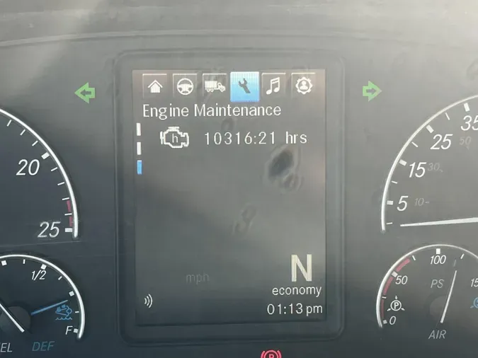 2022 Freightliner Cascadiaef32f72a6d1bc5cae06233123a62eec1