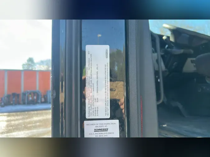 2020 Freightliner Cascadia 126