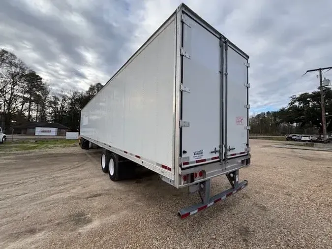 2017 VANGUARD TRAILER CORP R8000B 53/102/162