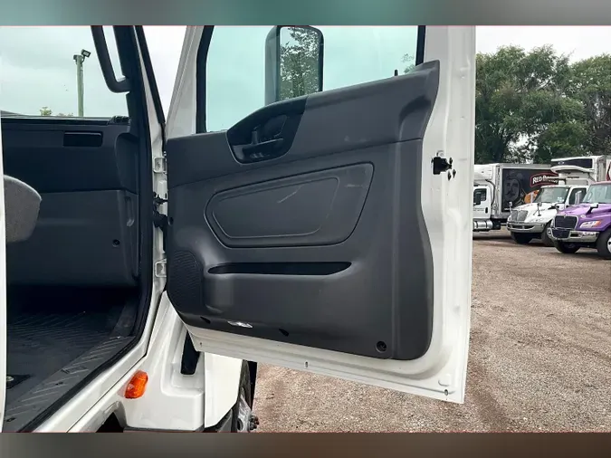 2020 INT LT625 6x4