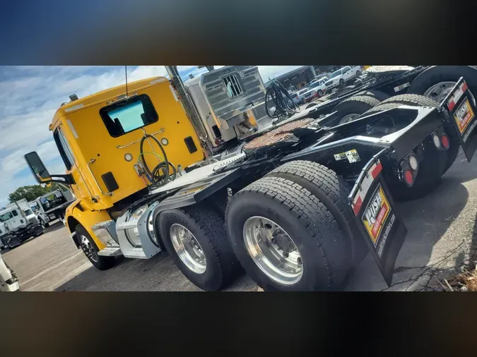 2022 Peterbilt 567ef358e00b7cbd205deaa743614187888