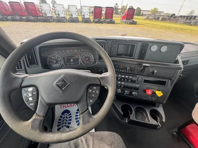 2021 International LT625