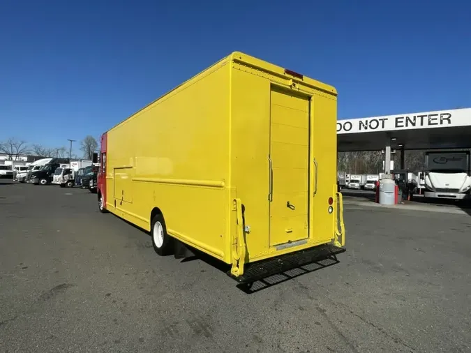 2017 FRTLR CUSTOM CHASSIS CORP MT55
