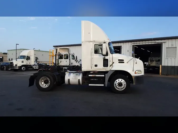 2018 Mack CXU (PINNACLE)ef4026478162d27bb53a6979f4d8f67b