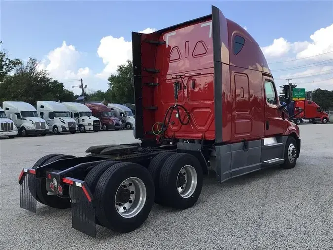 2020 FREIGHTLINER CASCADIA