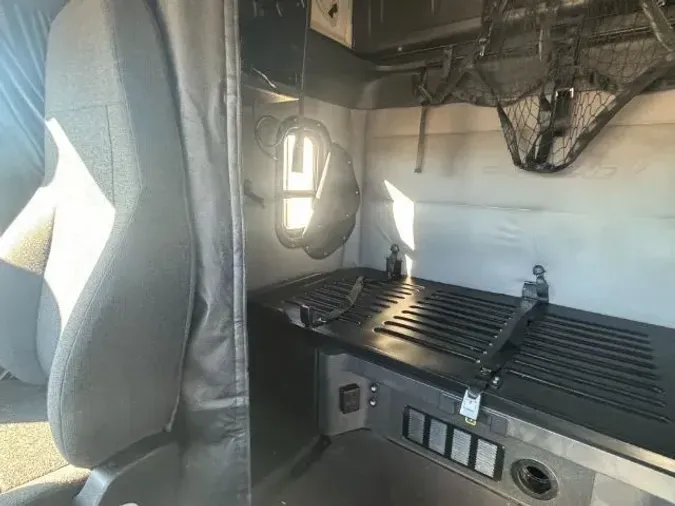 2019 Freightliner New Cascadia 126