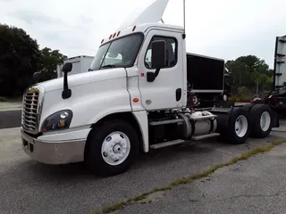 2016 Freightliner CASCADIA 125
