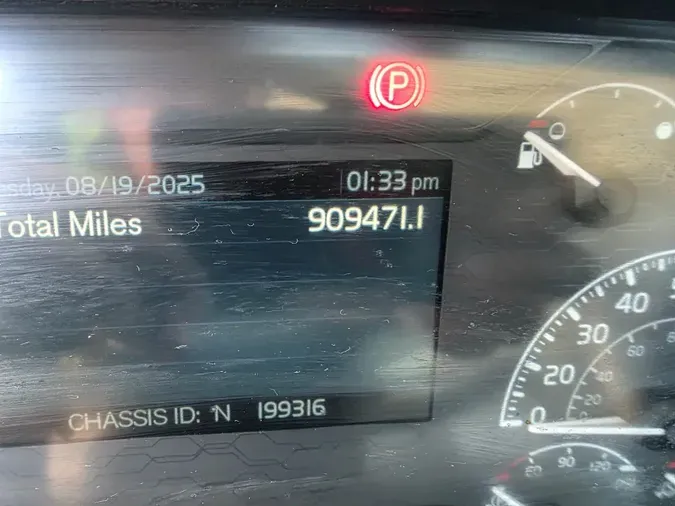 2019 Volvo VNL300ef4934d696250ed9cccf0f376515ae3a