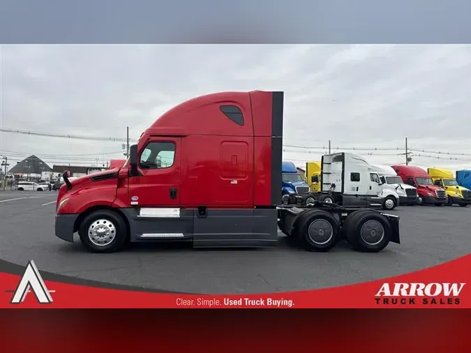 2022 FREIGHTLINER CA126