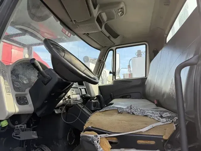 2013 TEREX HI RANGER XT60