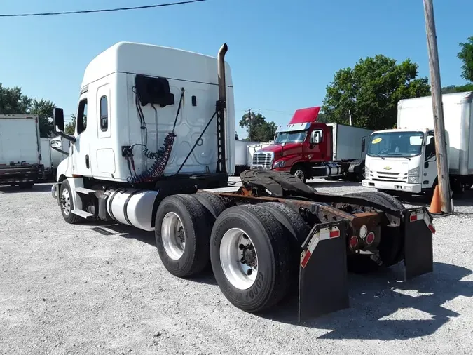 2019 FREIGHTLINER NEW CASCADIA PX12664