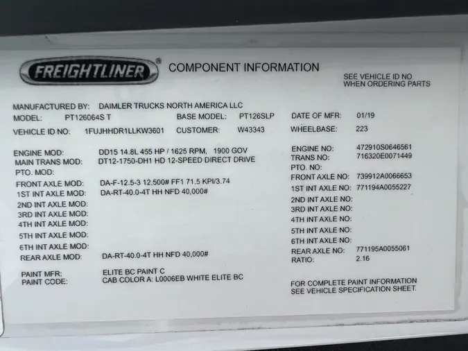 2020 Freightliner Cascadia 126