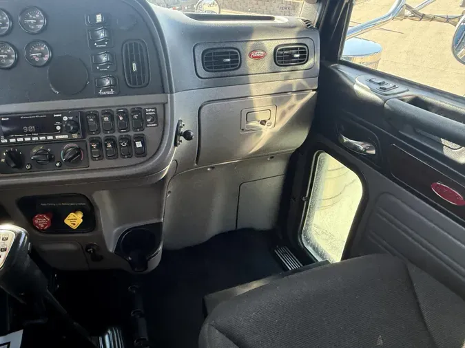 2022 Peterbilt 389ef4e077dbb7cf9b9bd8d4d0eb745bd96