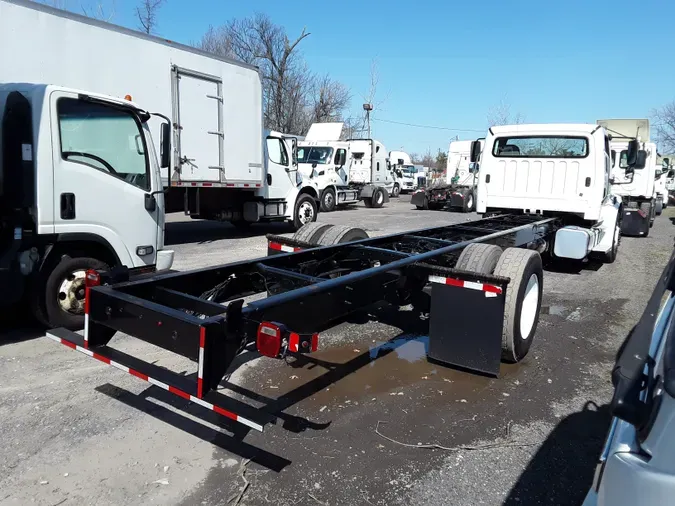 2019 FREIGHTLINER/MERCEDES M2 106