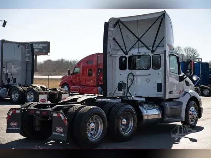 2020 PETERBILT 579