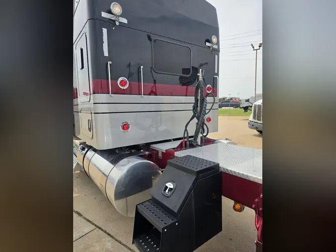 2024 Kenworth W900ef558a59877c35411b004caf05d80804