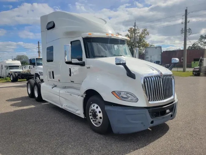 2019 International LT625