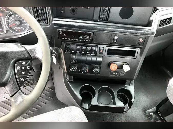 2020 INT LT625 6x4ef5fa1bb3b8f25fc112c1b79b3eb22e3