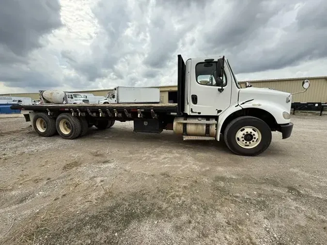2007 FREIGHTLINER BUSINESS CLASS M2 112