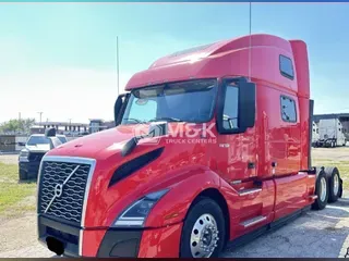 2024 VOLVO VNL64T860