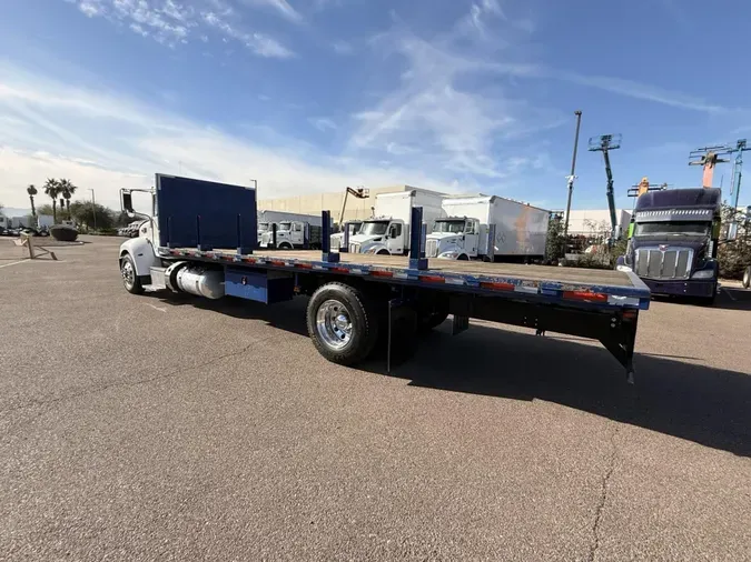 2018 Peterbilt 337