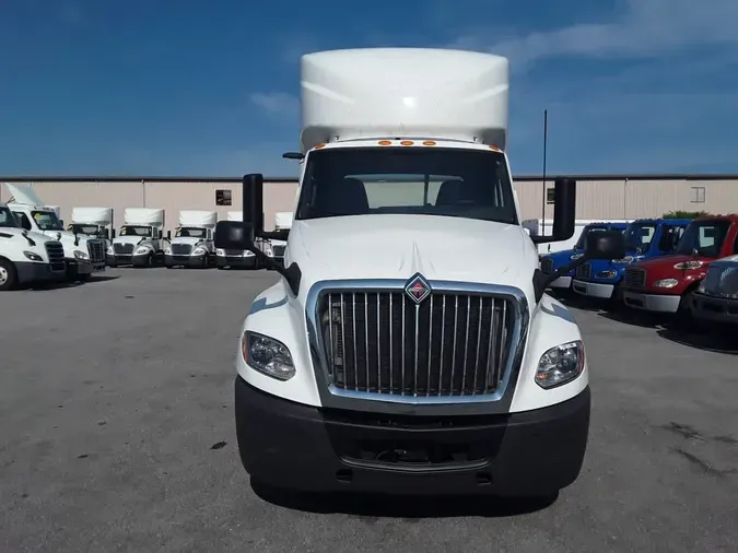2020 NAVISTAR INTERNATIONAL LT625 DAYCAB T/A
