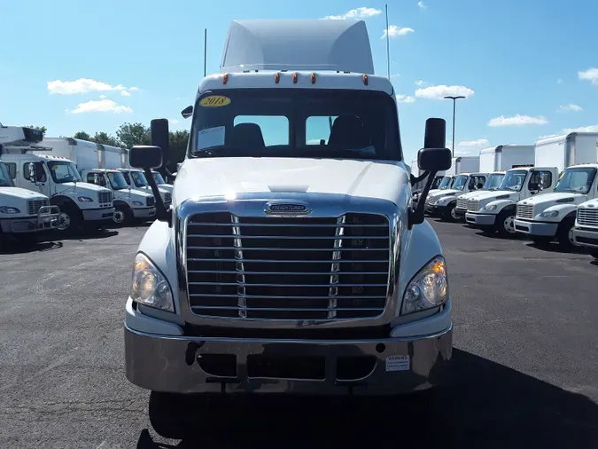 2018 FREIGHTLINER/MERCEDES CASCADIA 125