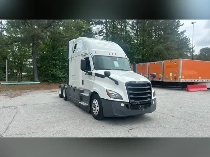 2021 Freightliner Cascadiaef660a60caa9c50235509614abd0a302