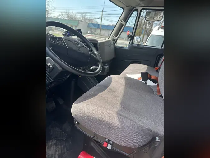 2018 NAVISTAR INTERNATIONAL 4300ef6a7e48ef53b49ff2a7a70eb1c818c2