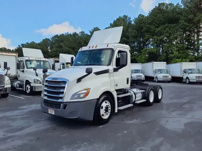 2018 FREIGHTLINER NEW CASCADIA PX12664